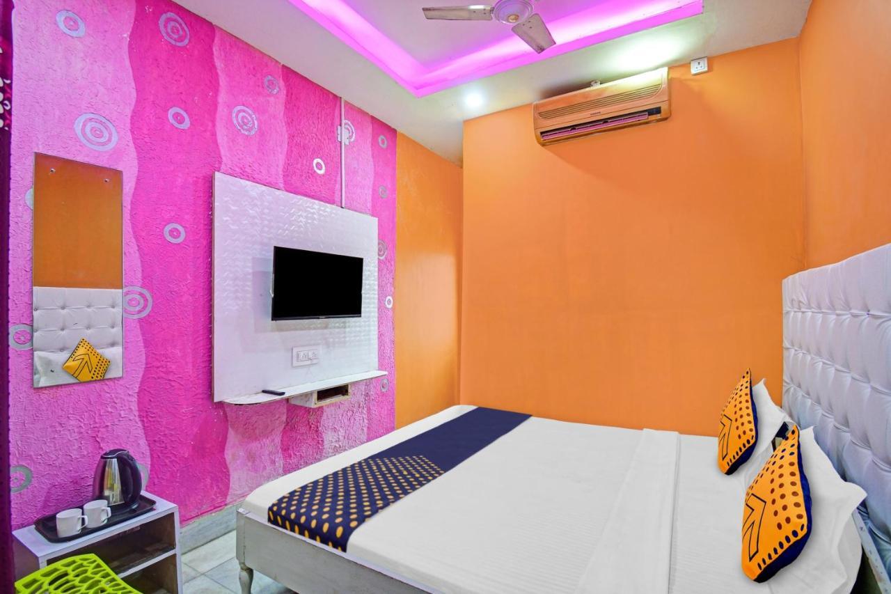 Spot On 81220 New Asha Hotel Puri Bagian luar foto